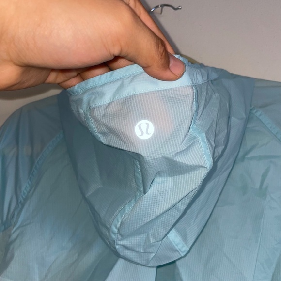 Lululemon Fast & Free Jacket - Picture 8 of 8